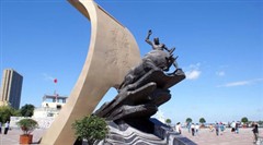松花江廣場(chǎng)