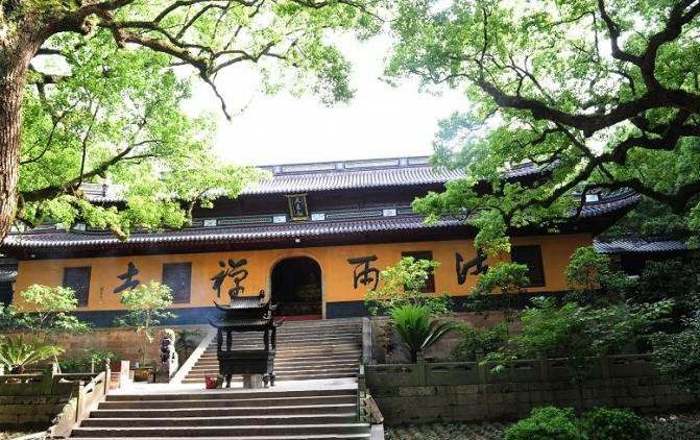普陀山法雨寺