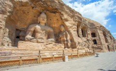 山西五臺山、懸空寺、雁門關、云岡石窟、平遙古城、喬家大院、壺口瀑布6日游